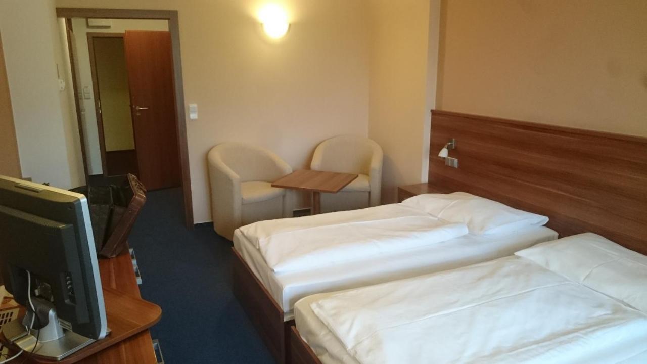 Lipno Wellness - Frymburk Hotel Private Family Room Экстерьер фото