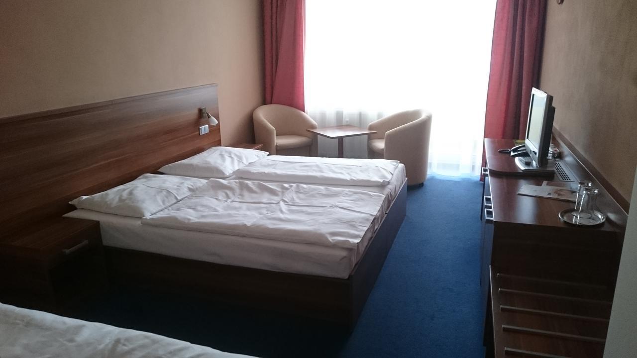 Lipno Wellness - Frymburk Hotel Private Family Room Экстерьер фото